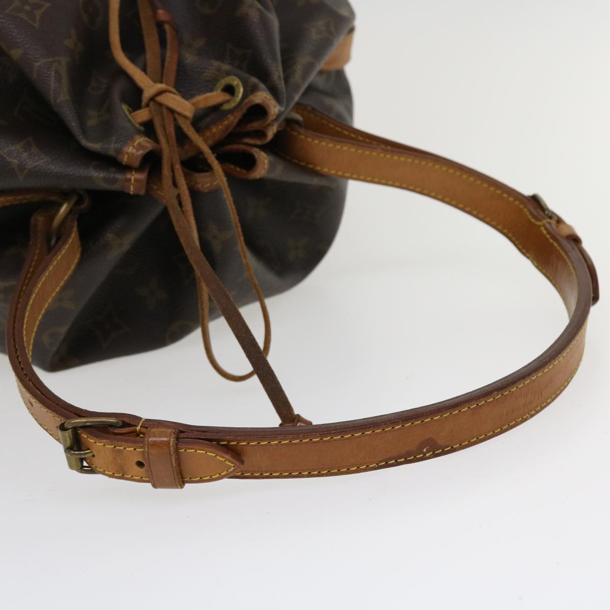 LOUIS VUITTON Monogram Noe Shoulder Bag M42224 LV 35803
