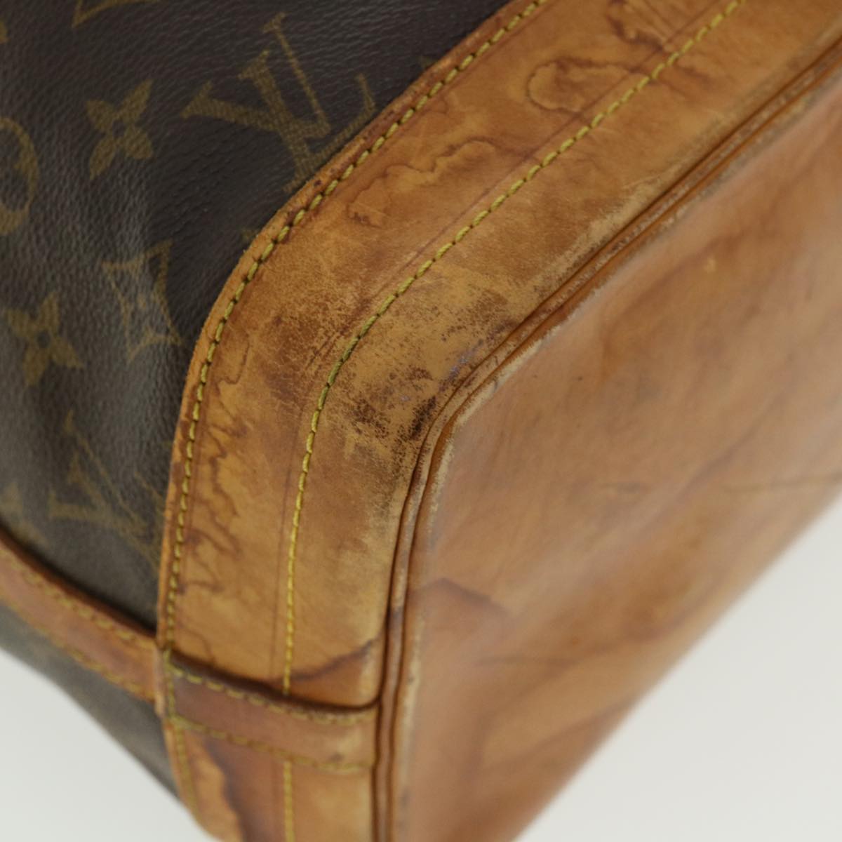 LOUIS VUITTON Monogram Noe Shoulder Bag M42224 LV 35825