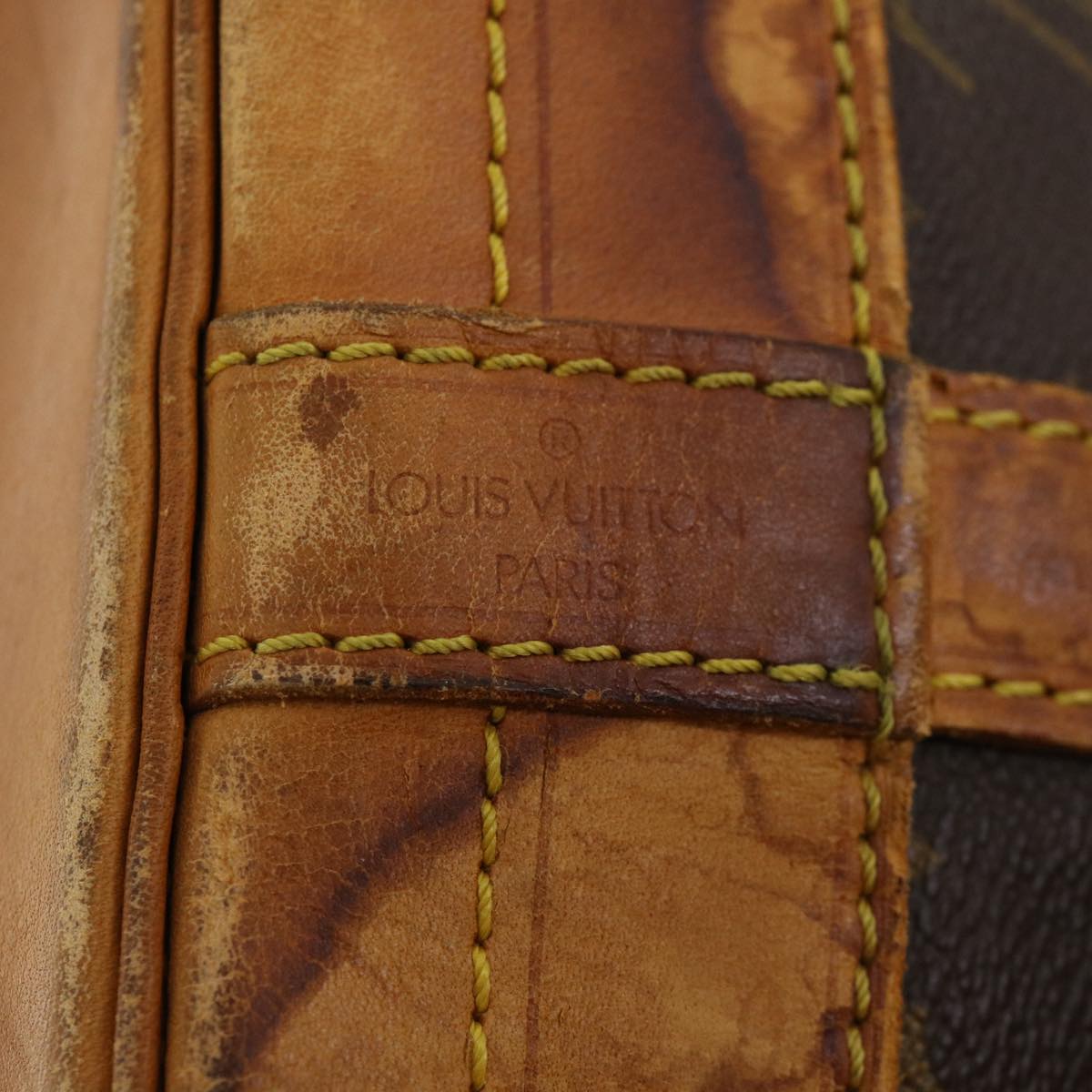 LOUIS VUITTON Monogram Noe Shoulder Bag M42224 LV 35825