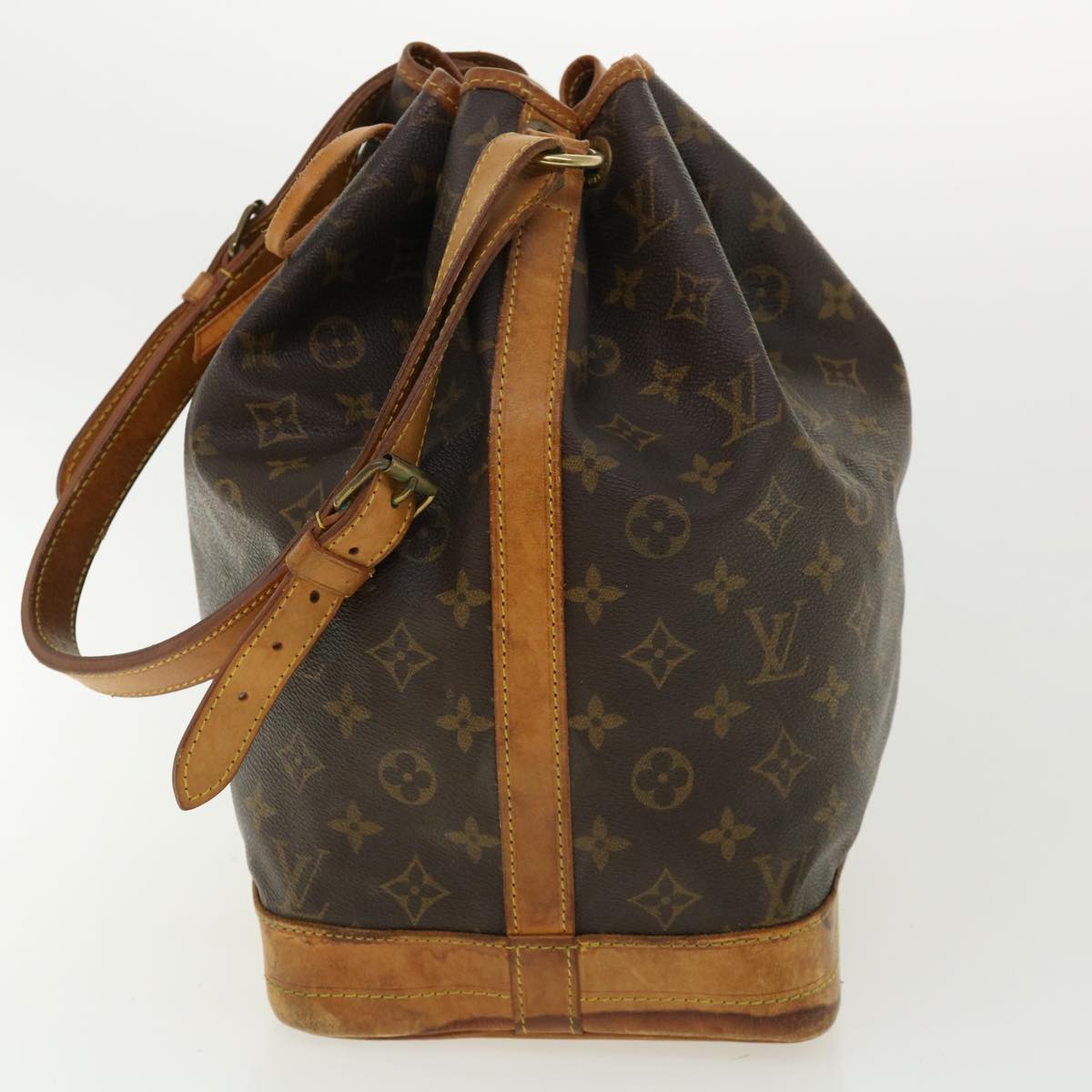 LOUIS VUITTON Monogram Noe Shoulder Bag M42224 LV 35825