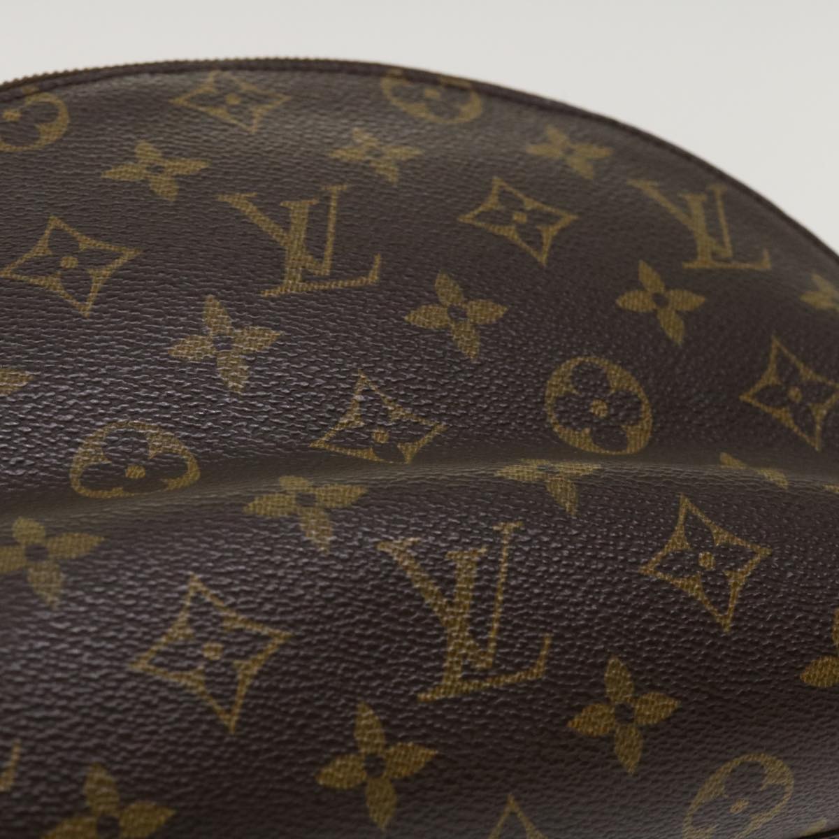 LOUIS VUITTON Monogram Trousse Demi Ronde Cosmetic Pouch M47520 LV 35888