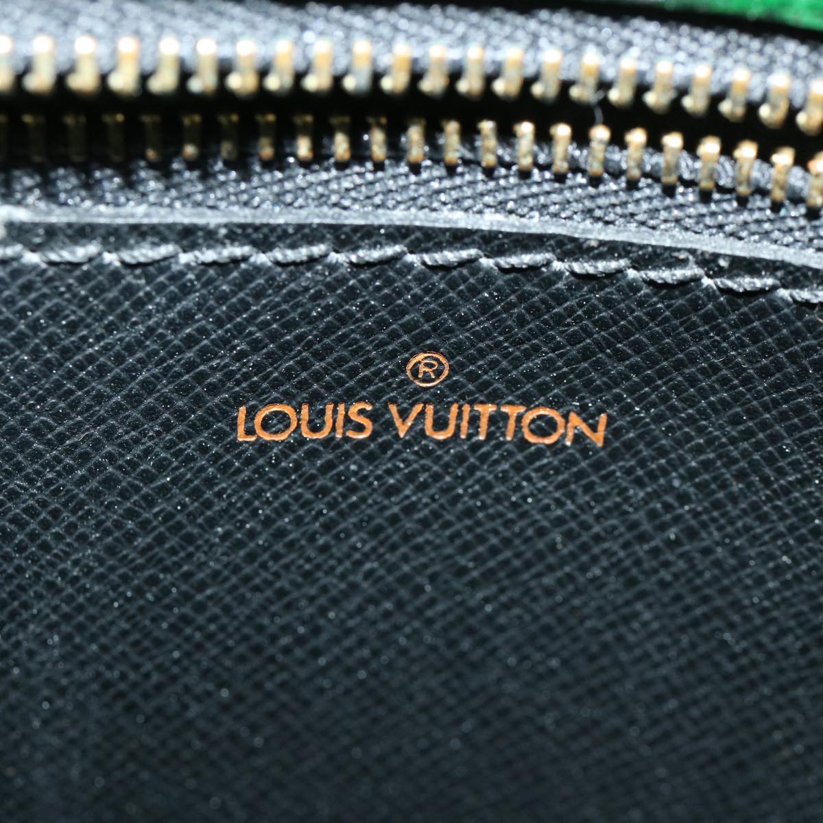 LOUIS VUITTON Epi Saint Cloud GM Shoulder Bag Green M52194 LV 35893