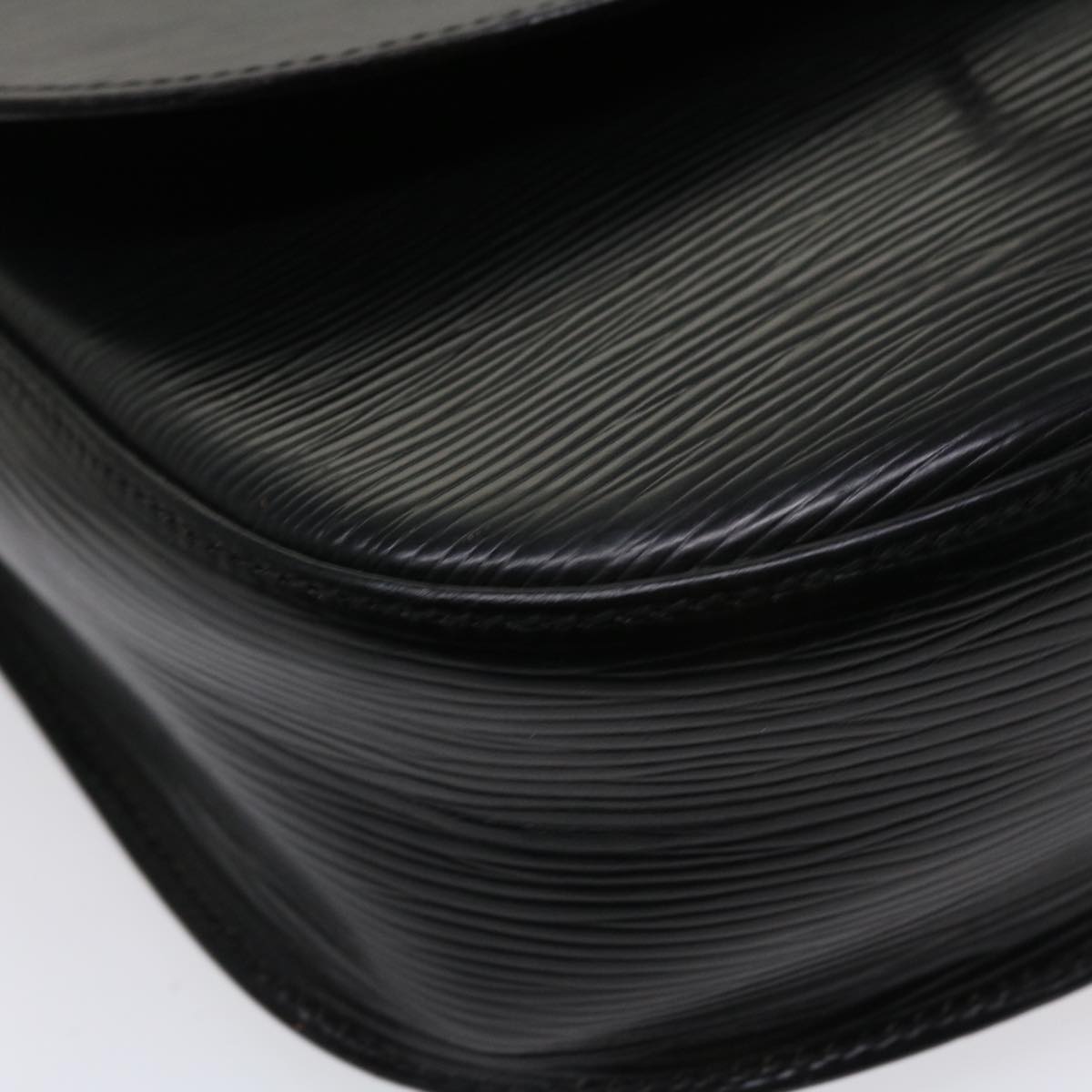 LOUIS VUITTON Epi Saint Cloud GM Shoulder Bag Black M52192 LV 35918