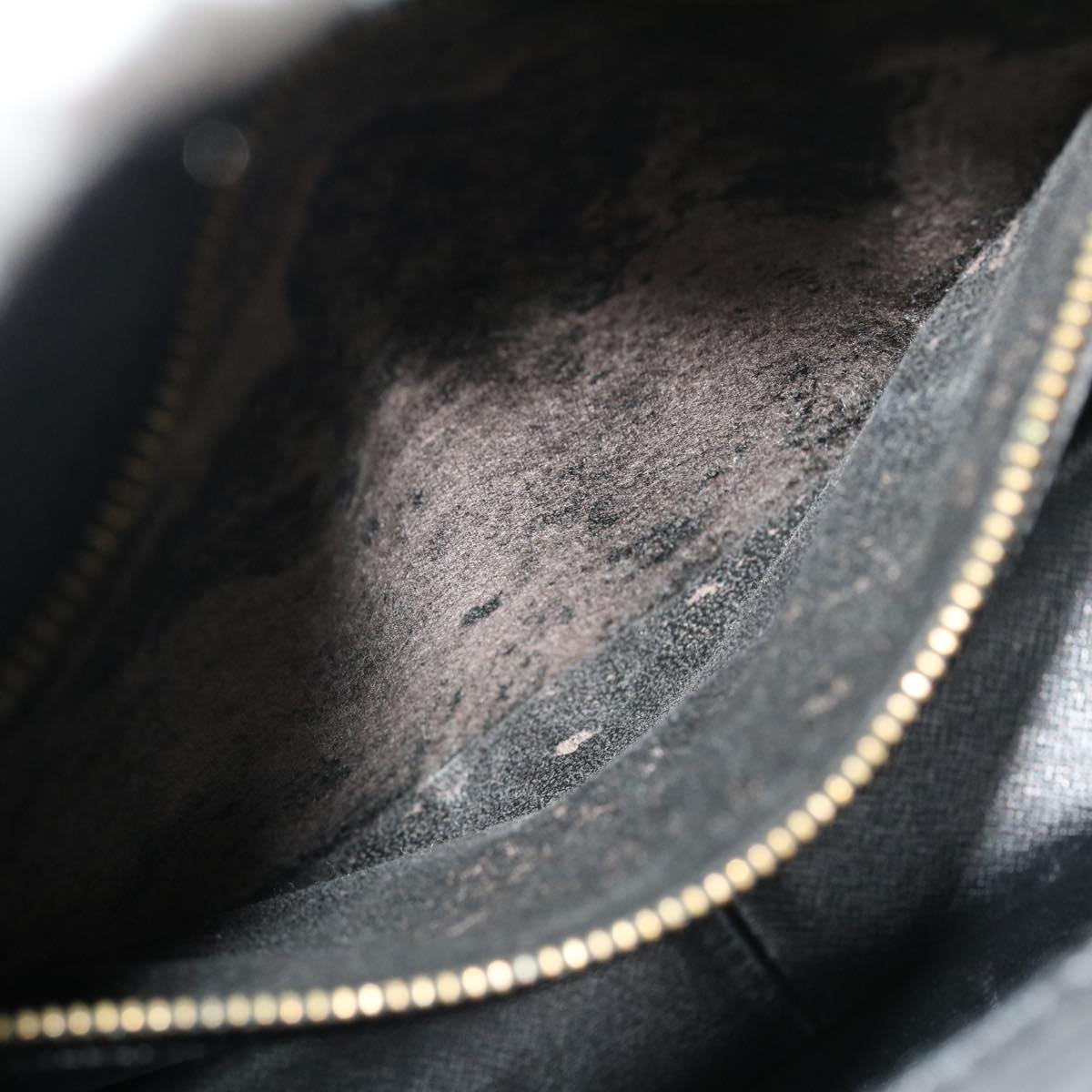 LOUIS VUITTON Epi Saint Cloud GM Shoulder Bag Black M52192 LV 35918