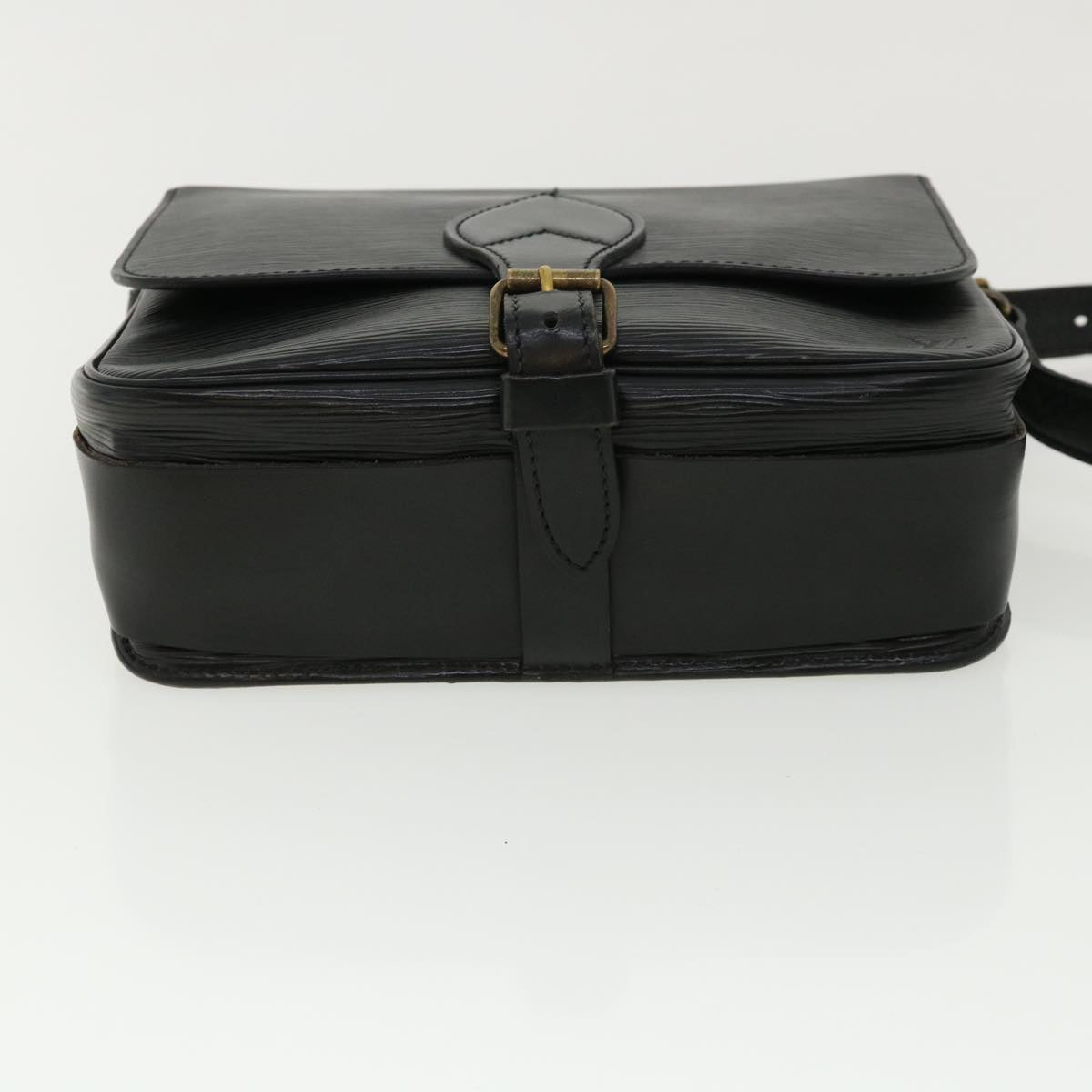 LOUIS VUITTON Epi Cartouchiere MM Shoulder Bag Black Noir M52242 LV 35920