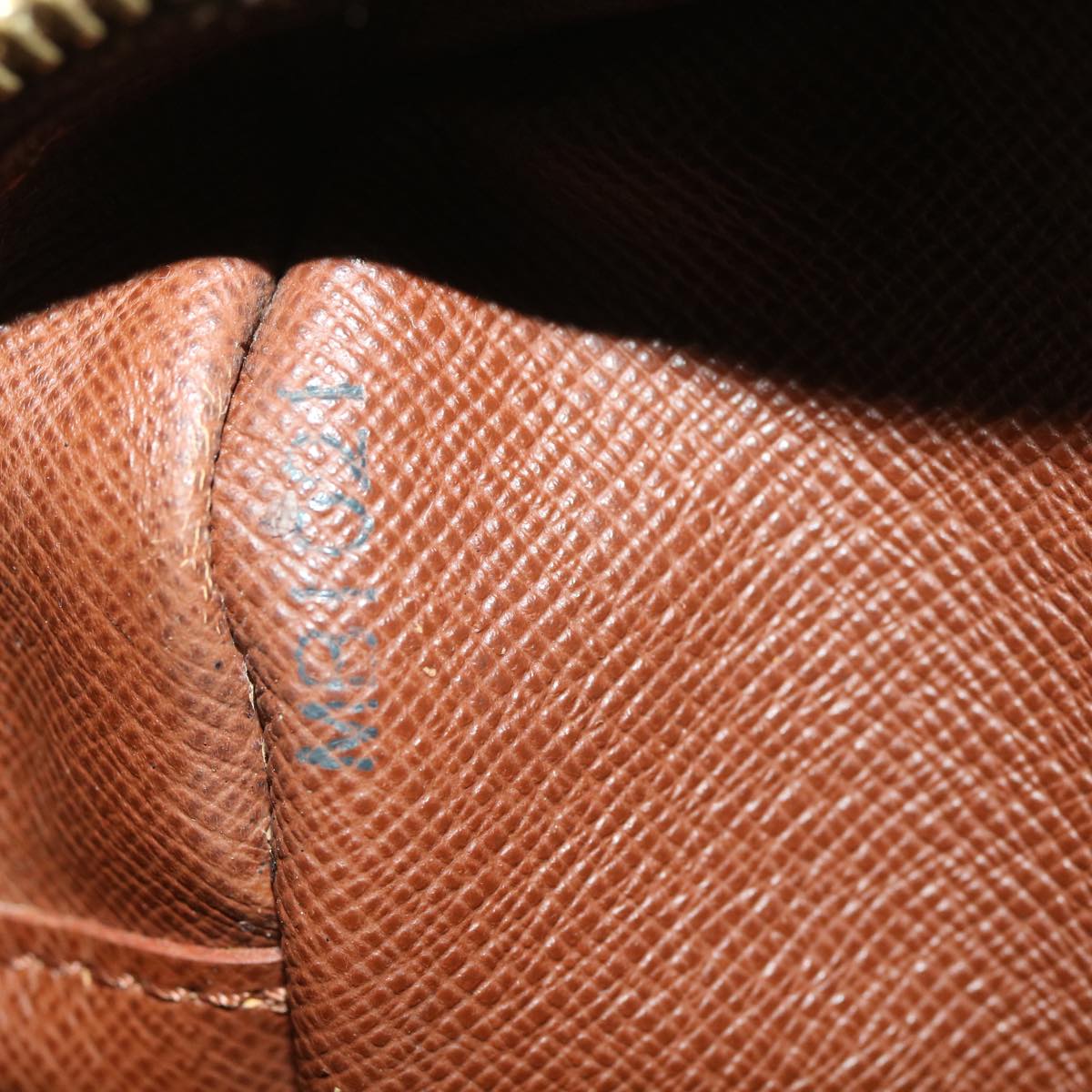 LOUIS VUITTON Monogram Trocadero 27 Shoulder Bag M51274 LV 35922