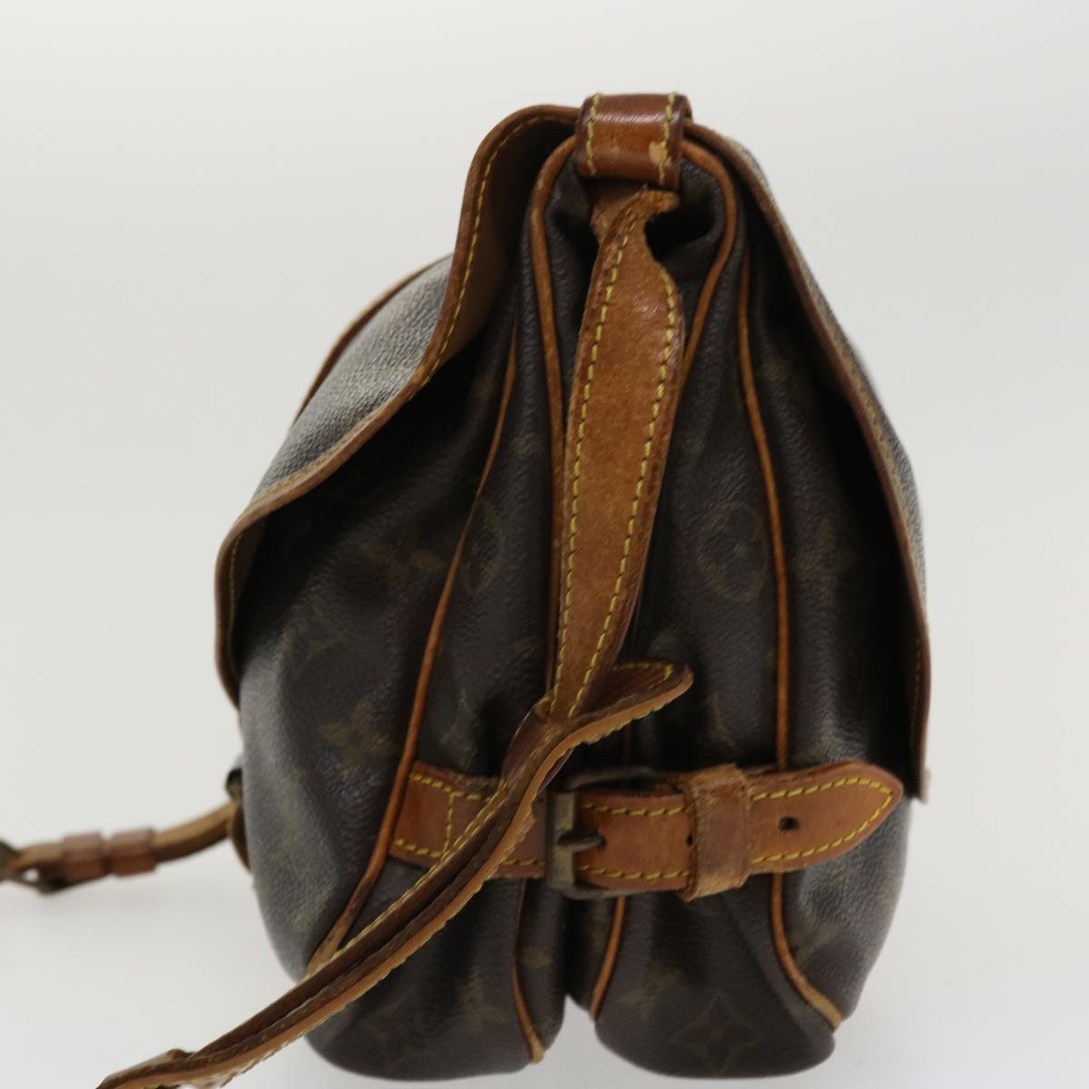 LOUIS VUITTON Monogram Saumur 30 Shoulder Bag M42256 LV 35928