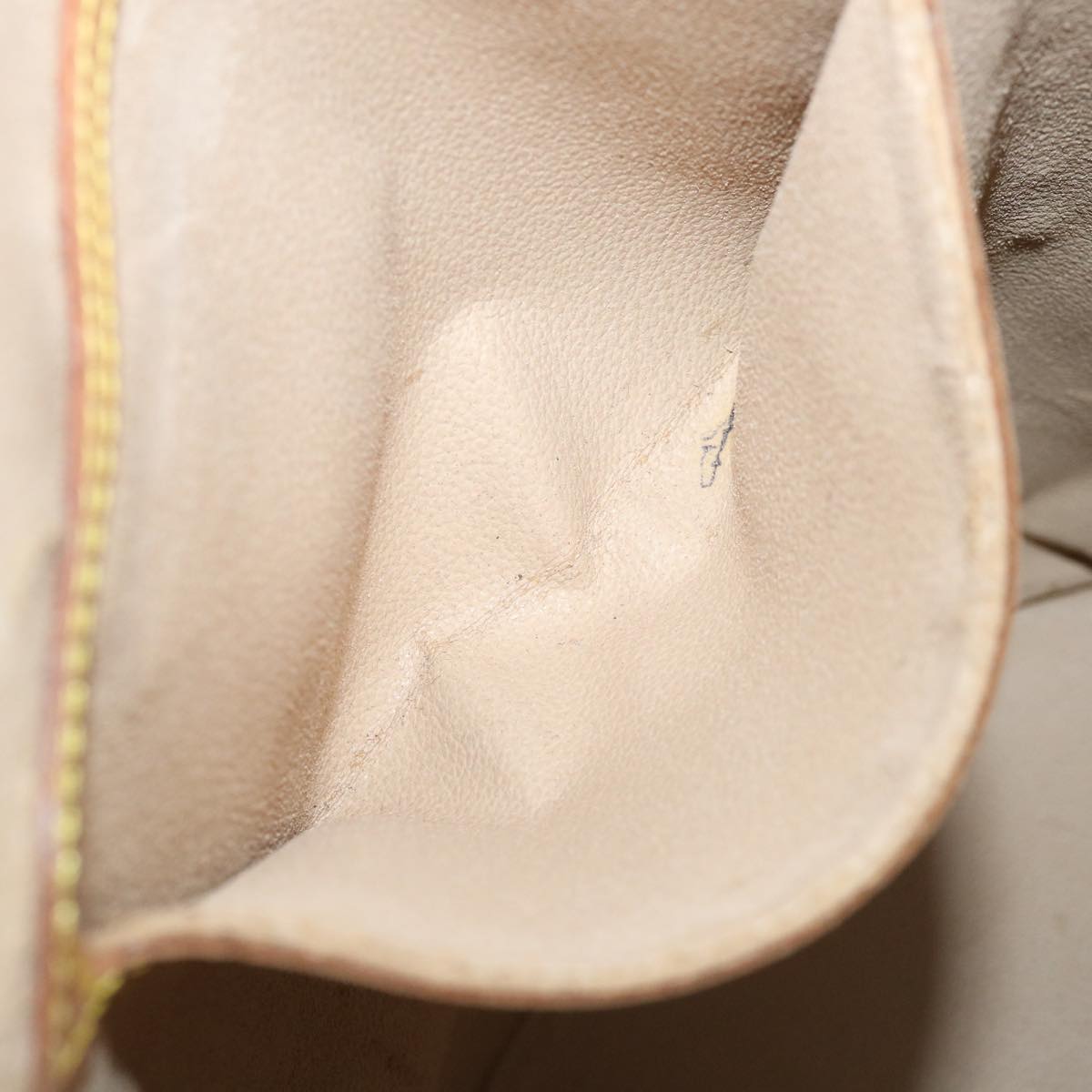 LOUIS VUITTON Monogram Bucket GM Shoulder Bag M42236 LV 35929