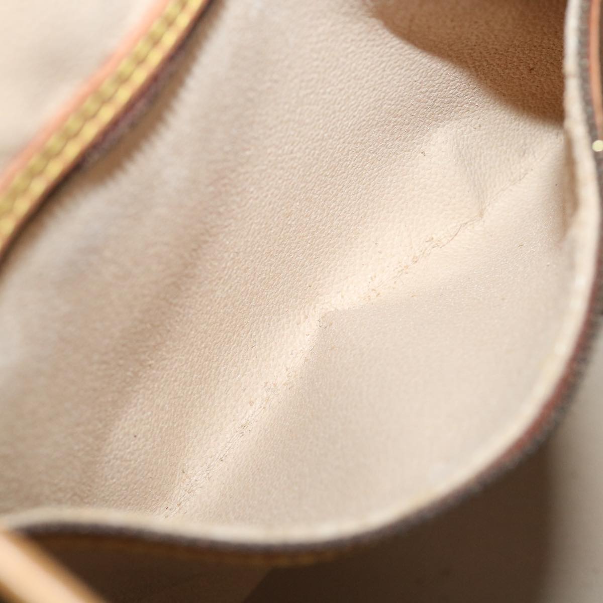 LOUIS VUITTON Monogram Bucket GM Shoulder Bag M42236 LV 35929