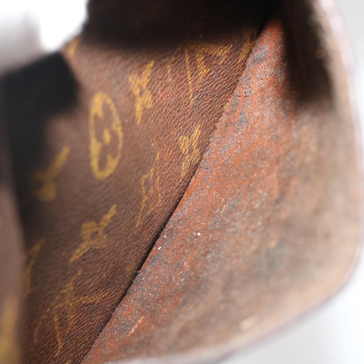 LOUIS VUITTON Monogram Saint Cloud MM Shoulder Bag M51243 LV 36046