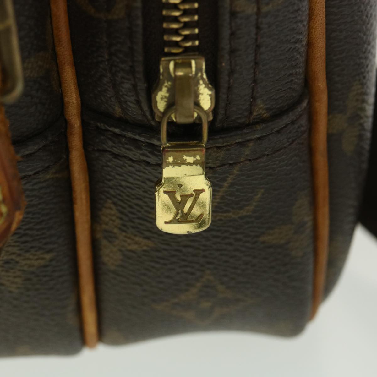 LOUIS VUITTON Monogram Reporter PM Shoulder Bag M45254 LV 36146