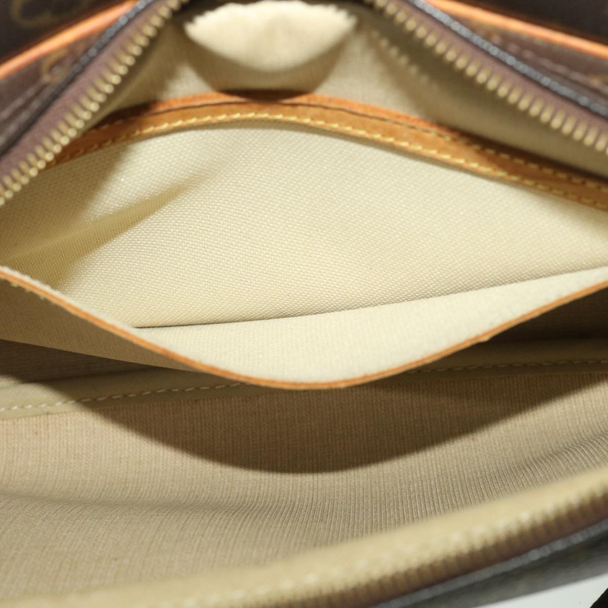 LOUIS VUITTON Monogram Reporter PM Shoulder Bag M45254 LV 36146