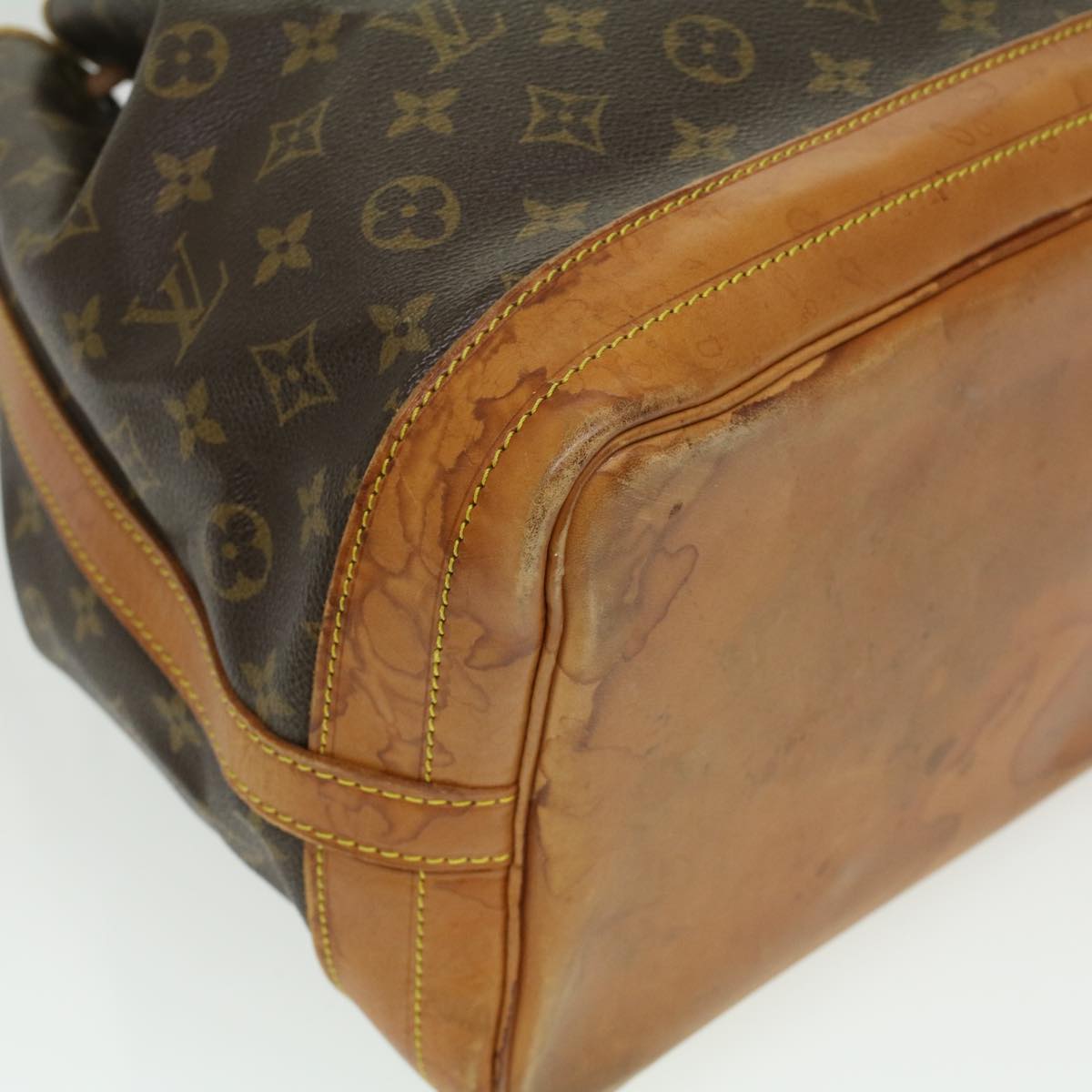 LOUIS VUITTON Monogram Noe Shoulder Bag M42224 LV 36600