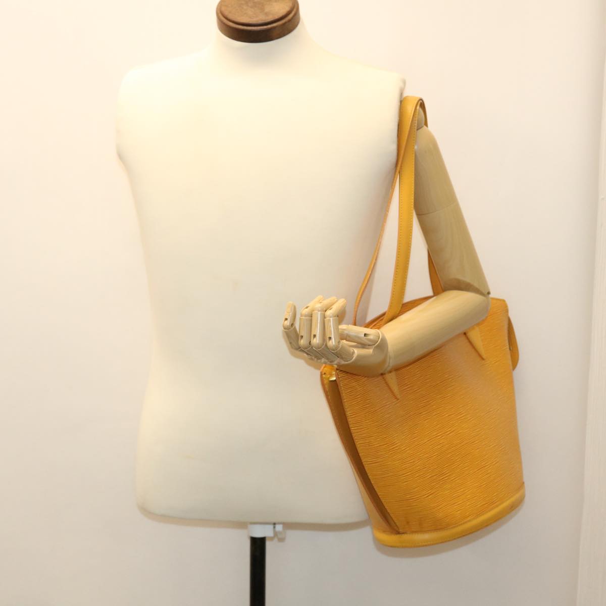 LOUIS VUITTON Epi Saint Jacques Shopping Shoulder Bag Yellow M52269 36870