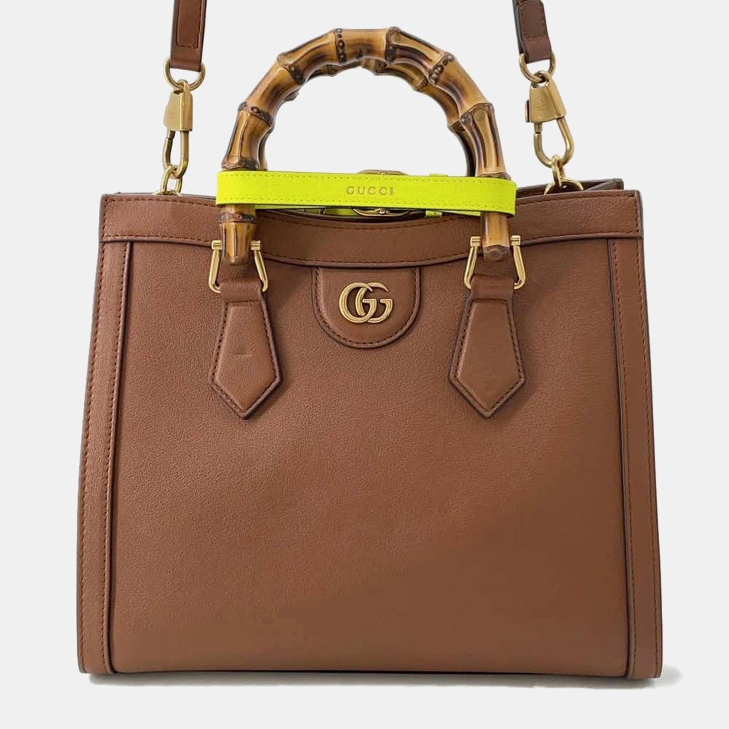 Luxury Gucci Trending 2025 Leather Small Diana NM Bamboo Handle Tote Bag