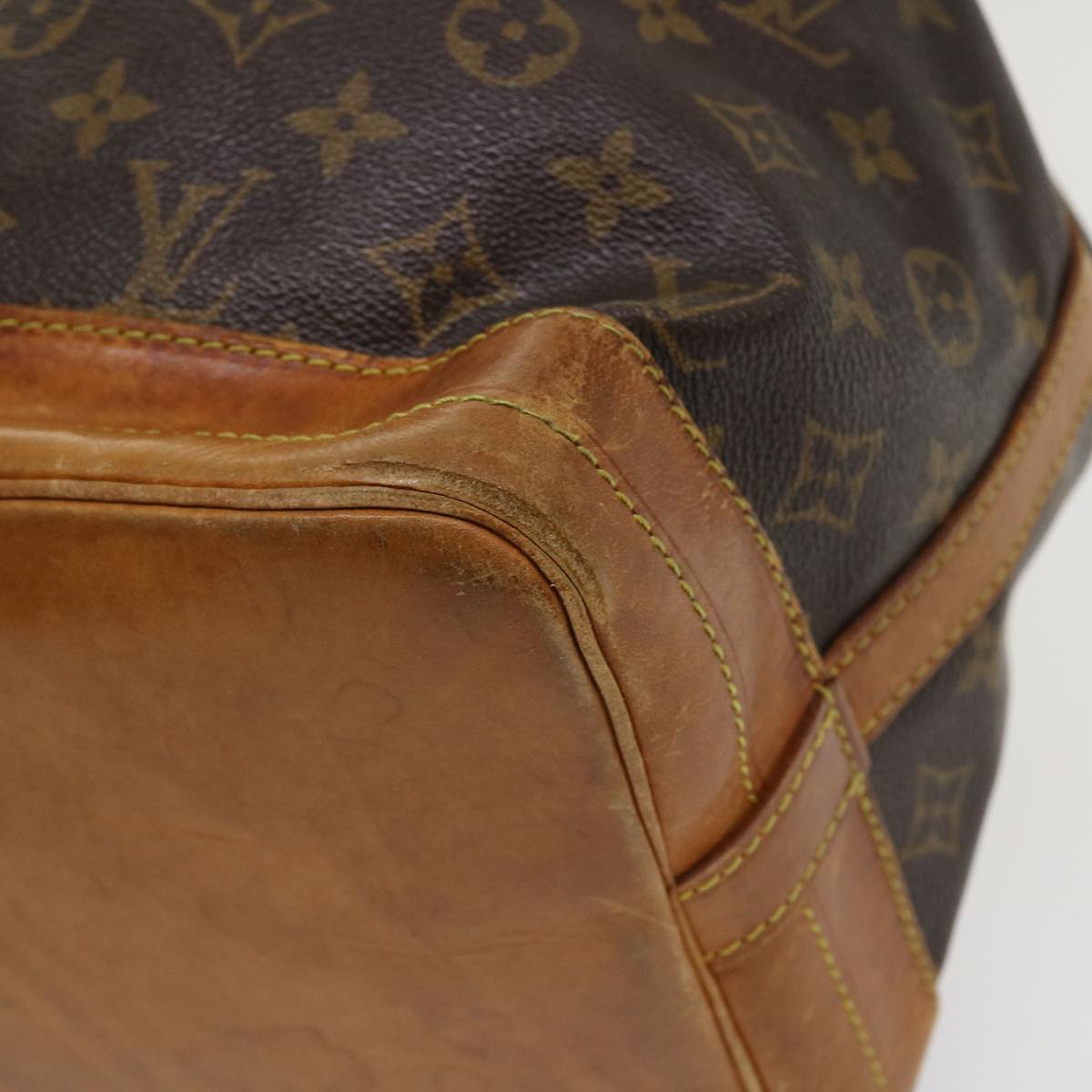LOUIS VUITTON Monogram Noe Shoulder Bag M42224 LV 36940
