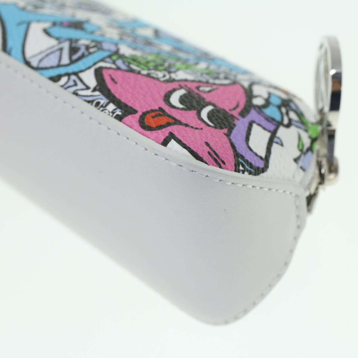 LOUIS VUITTON Monogram Comic Trousse Elizabeth Pen Case White GI0874 36985A