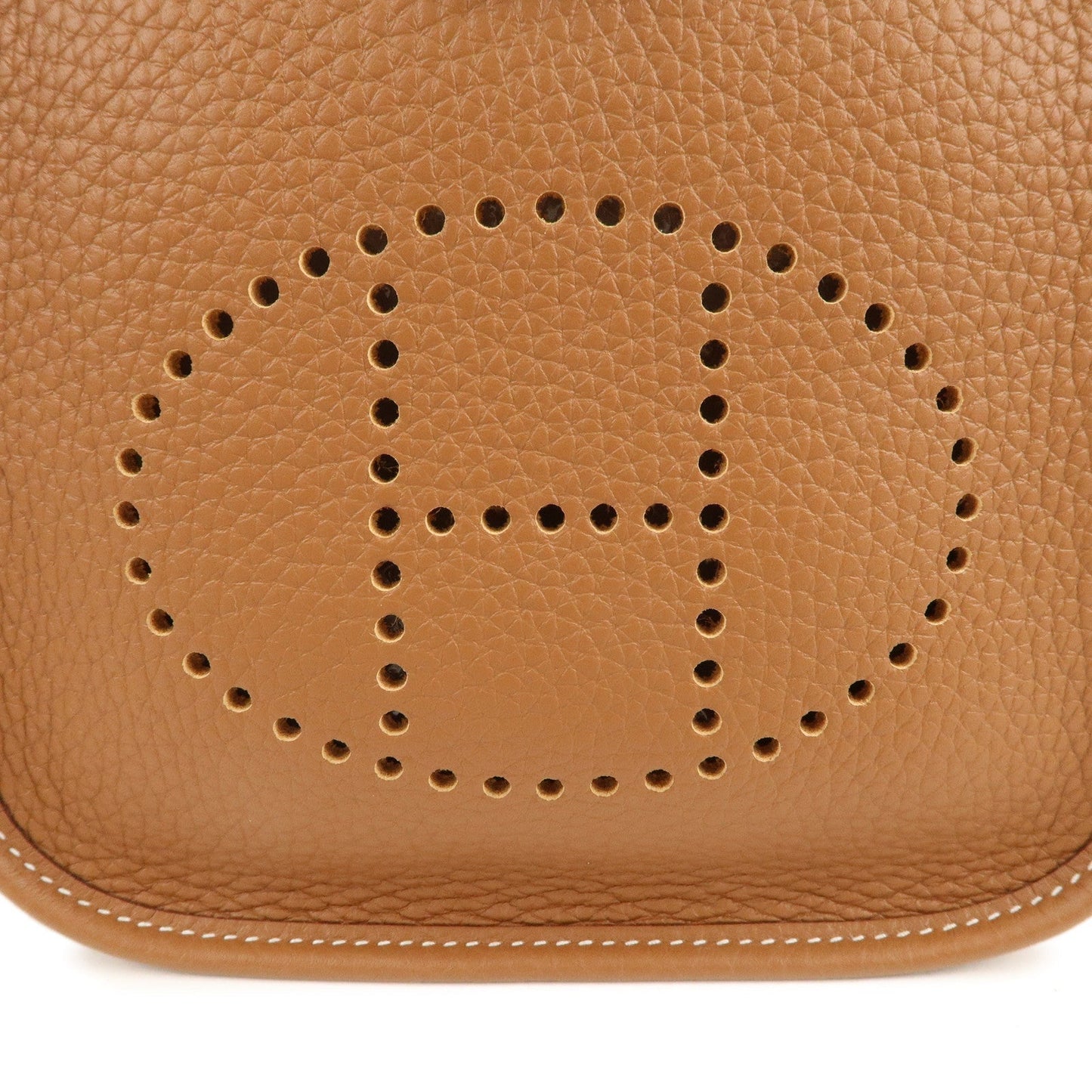 Luxury Hermes Taurillon Clemence Evelyne TPM Amazon Shoulder Bag