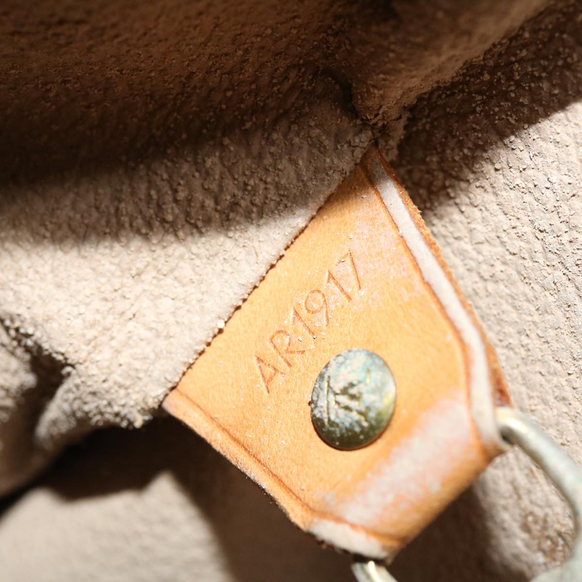 LOUIS VUITTON Monogram Bucket GM Shoulder Bag M42236 LV 37039