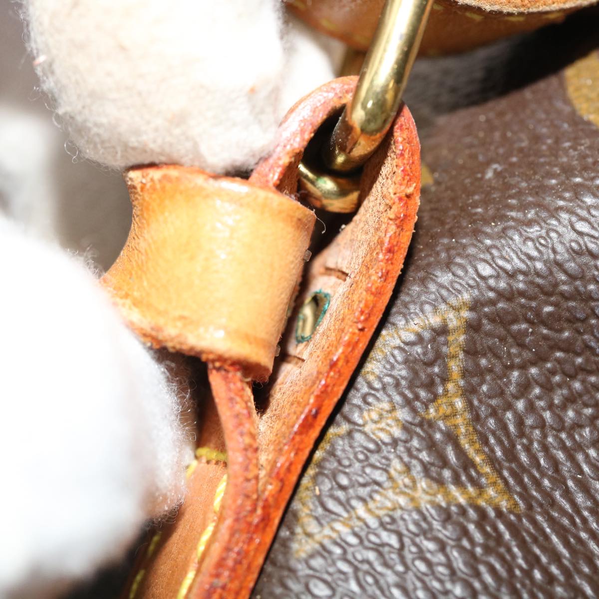 LOUIS VUITTON Monogram Bucket GM Shoulder Bag M42236 LV 37039