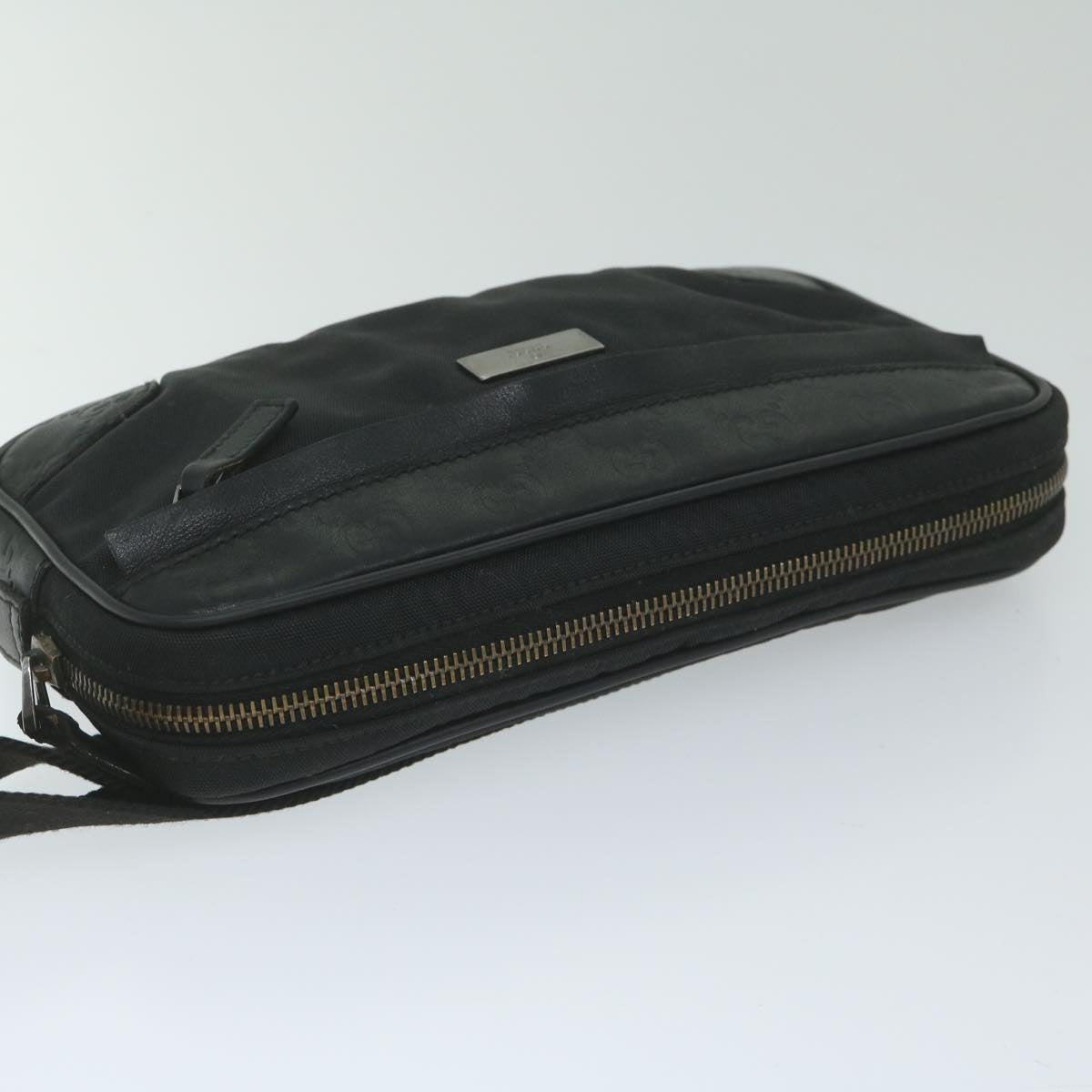 Gucci  Canvas Shoulder Bag ()