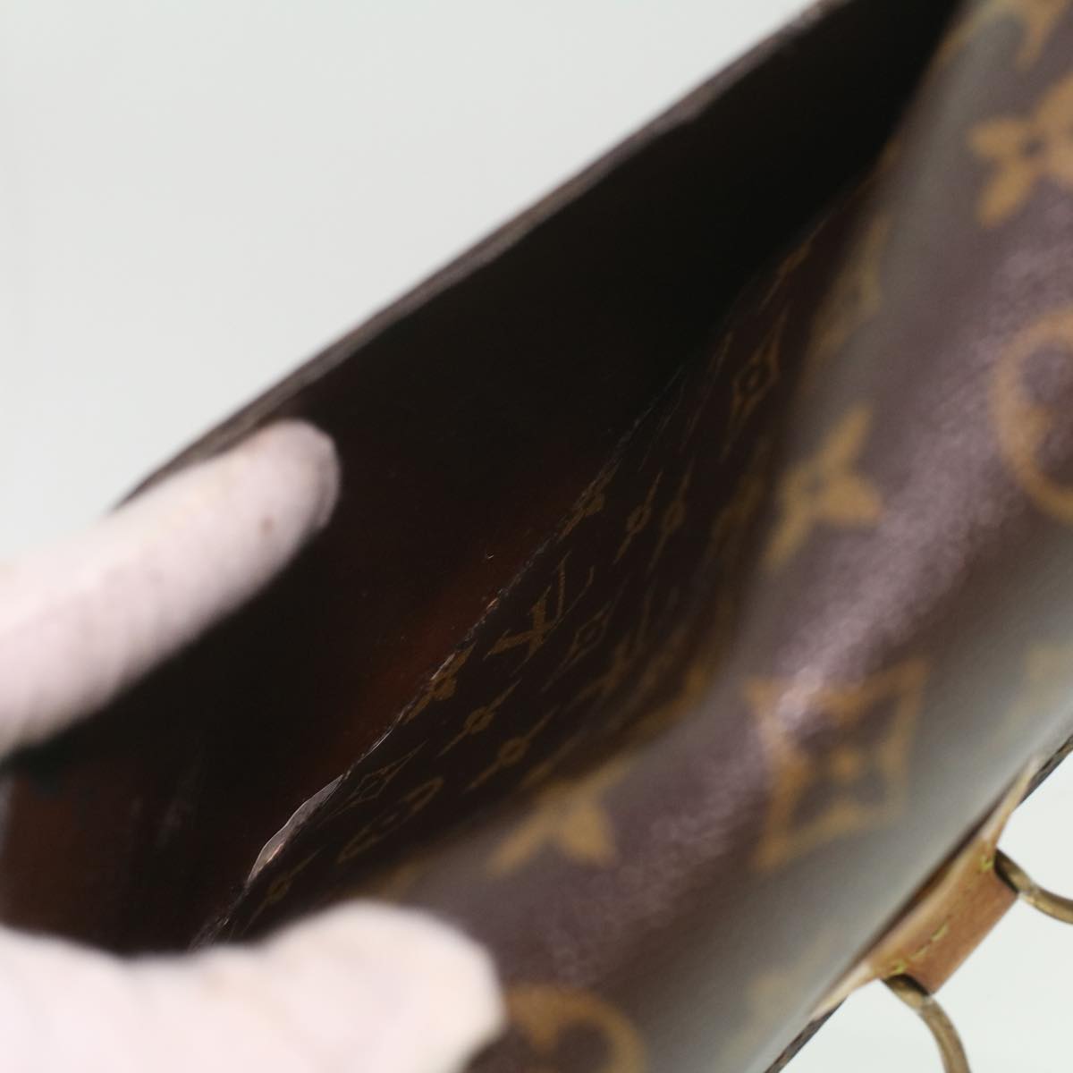 LOUIS VUITTON Monogram Saint Cloud GM Shoulder Bag M51242 LV 37161