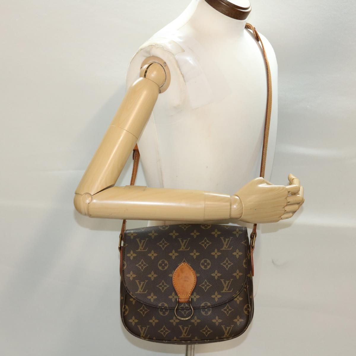 LOUIS VUITTON Monogram Saint Cloud GM Shoulder Bag M51242 LV 37463