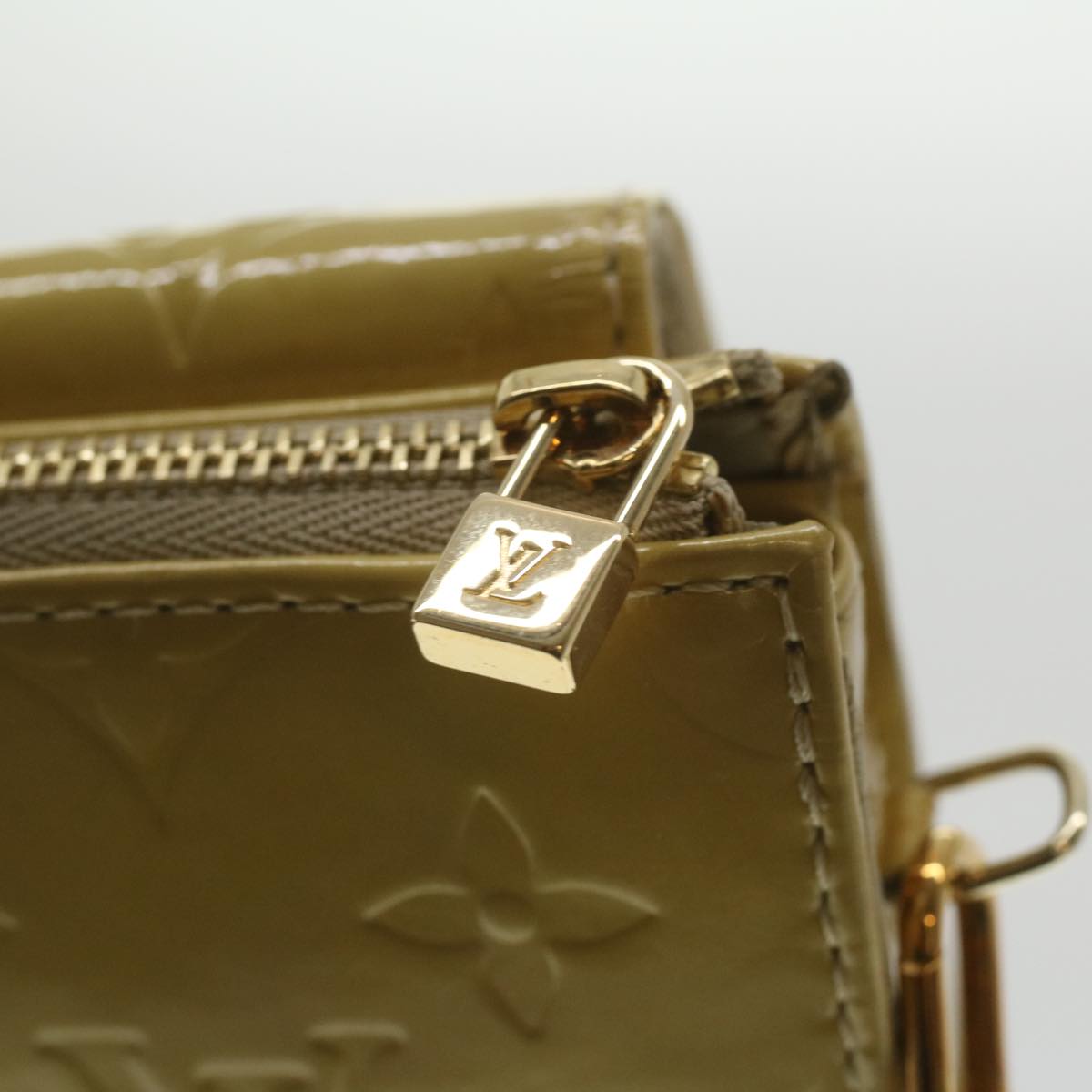 LOUIS VUITTON Monogram Vernis Motto Accessory Pouch Beige M91136 LV 37473