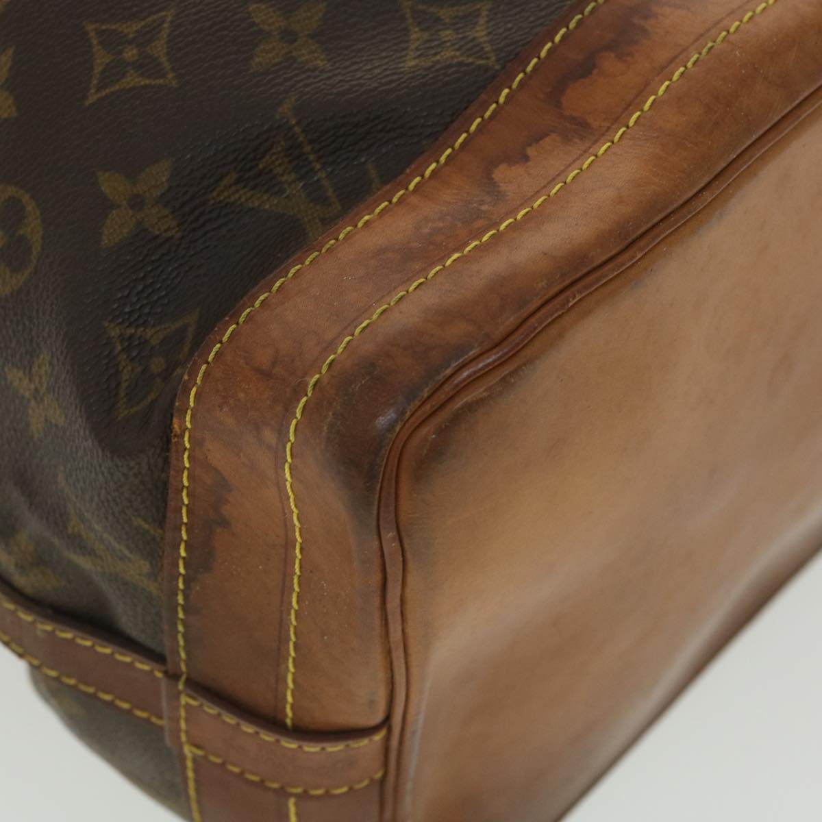 LOUIS VUITTON Monogram Noe Shoulder Bag M42224 LV 37592