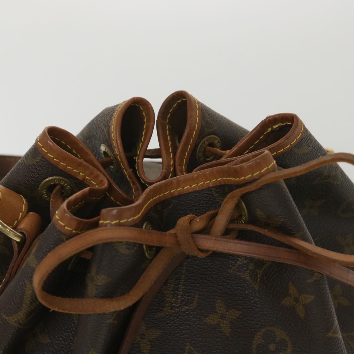 LOUIS VUITTON Monogram Noe Shoulder Bag M42224 LV 37592