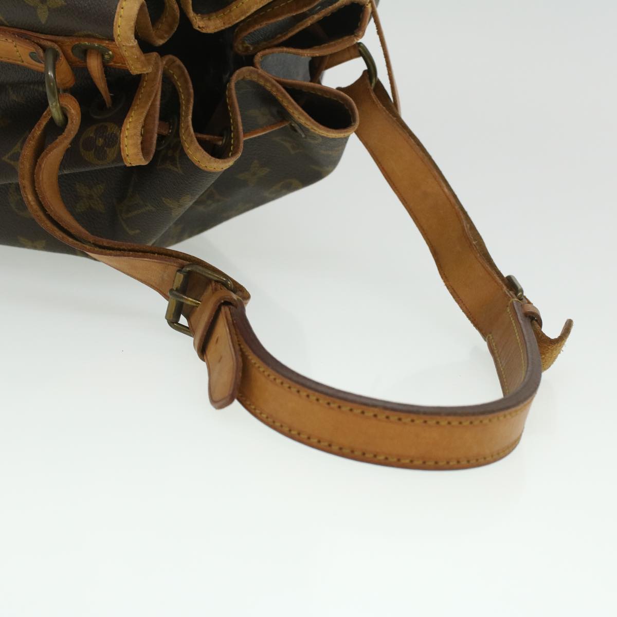 LOUIS VUITTON Monogram Noe Shoulder Bag M42224 LV 37947