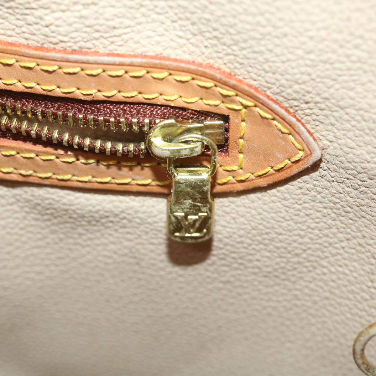 LOUIS VUITTON Monogram Bucket GM Shoulder Bag M42236 LV 38360