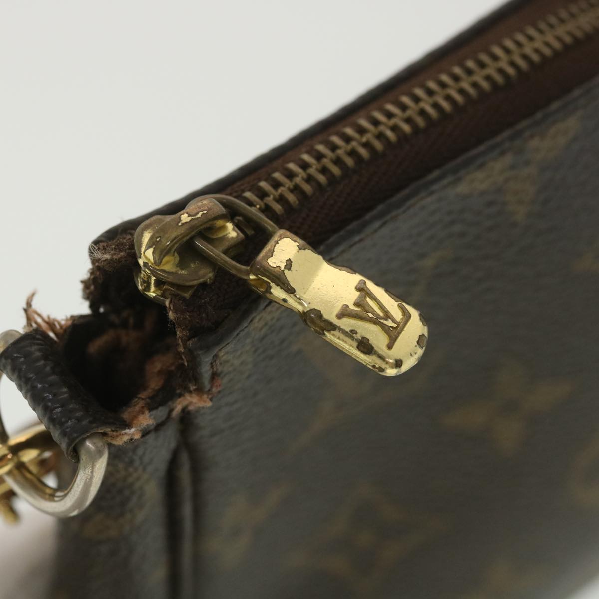 LOUIS VUITTON Monogram Pochette Accessoires Pouch M51980 LV 38429