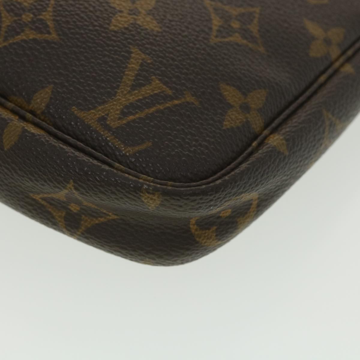 LOUIS VUITTON Monogram Pochette Accessoires Pouch M51980 LV 38481