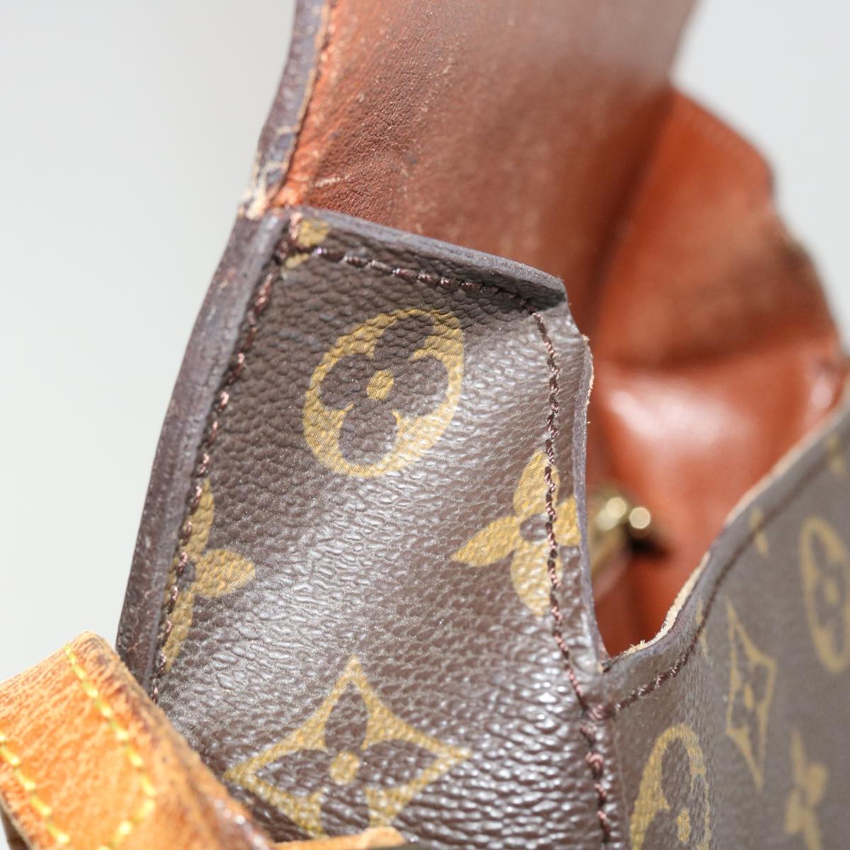 LOUIS VUITTON Monogram Saint Cloud MM Shoulder Bag M51243 LV 38561