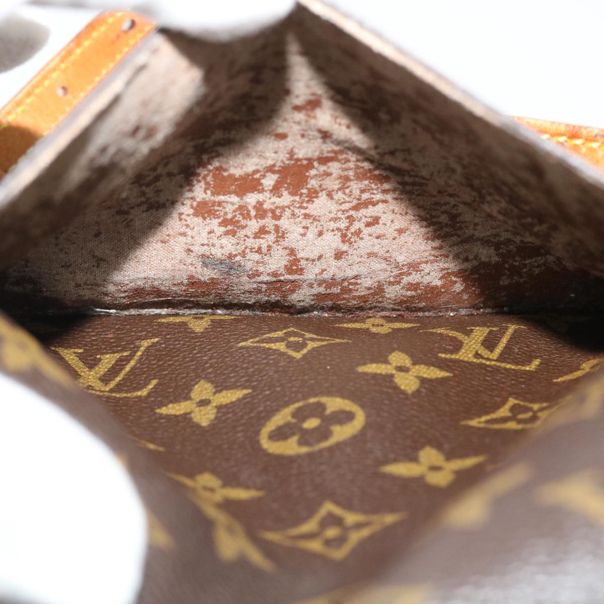 LOUIS VUITTON Monogram Saint Cloud MM Shoulder Bag M51243 LV 38561