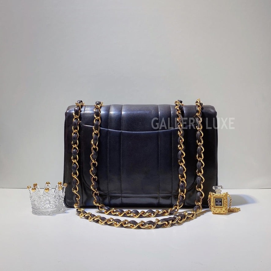 No.3304-Chanel Vintage Lambskin Vertical Jumbo Flap Bag