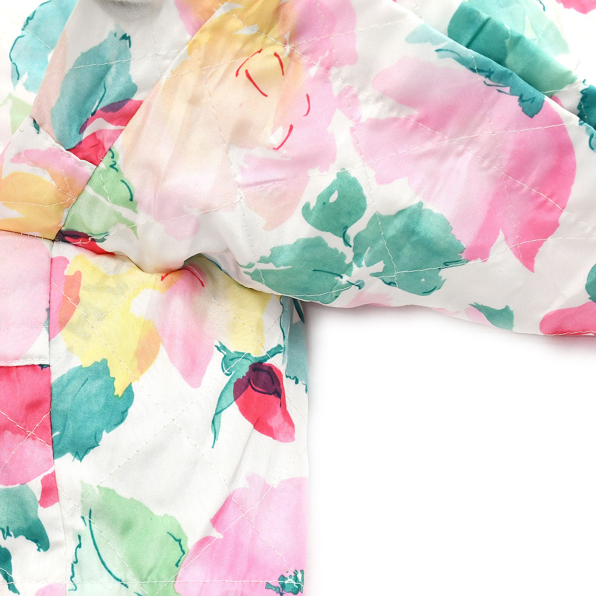 Luxury Chanel 1995 Spring Camlia-print diamond-quilted shorts