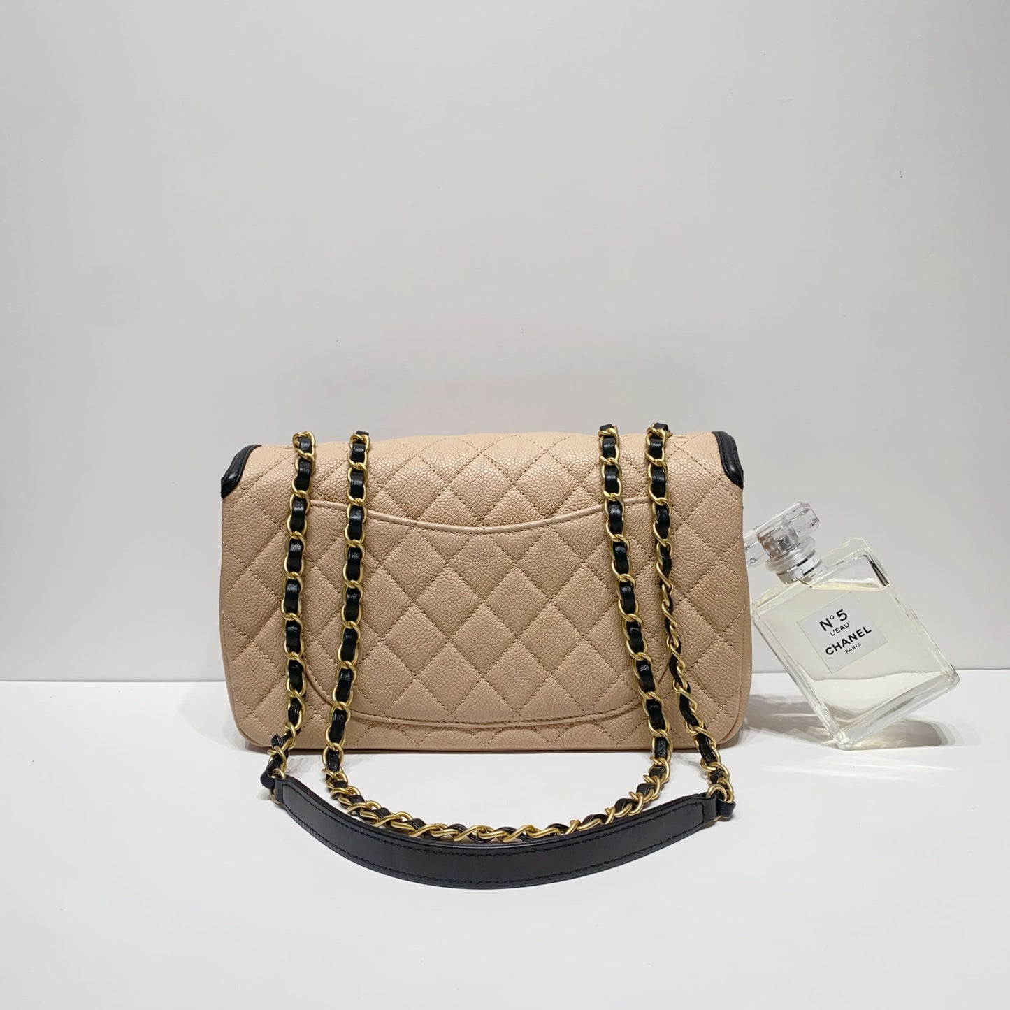 No.4262-Chanel Large CC Filigree Flap Bag