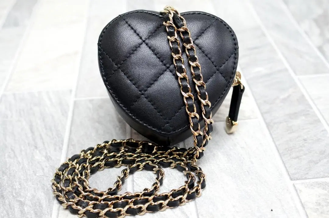 Luxury Chanel Heart Shape Matrasse Lambskin Complete with Accessories