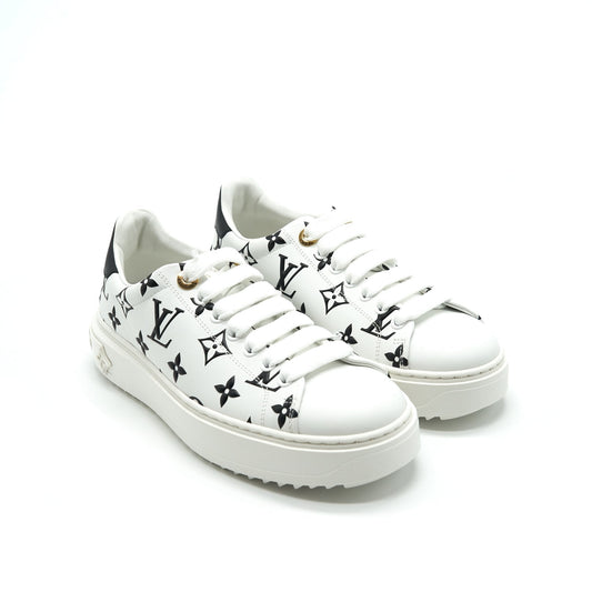 Louis Vuitton time Out Sneaker size 37