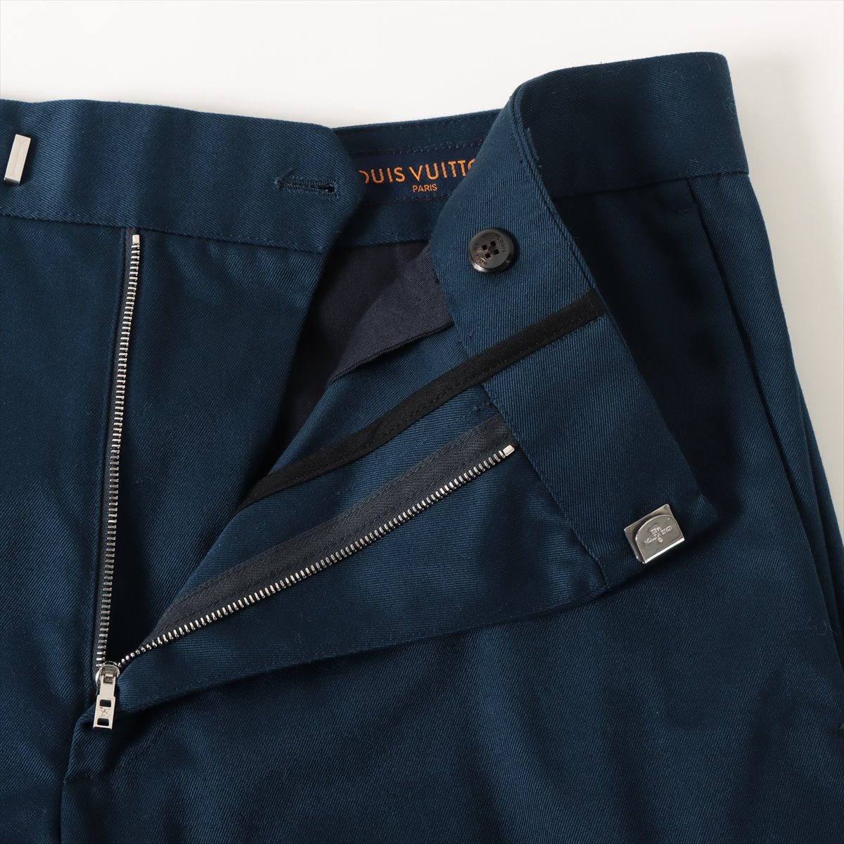 Louis Vuitton Staples Edition 19AW Cotton x Polyester  40  Navy RM192Q   place