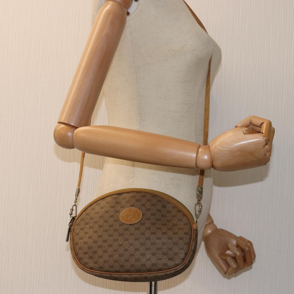Gucci Micro Small Gg Canvas  Canvas Shoulder Bag