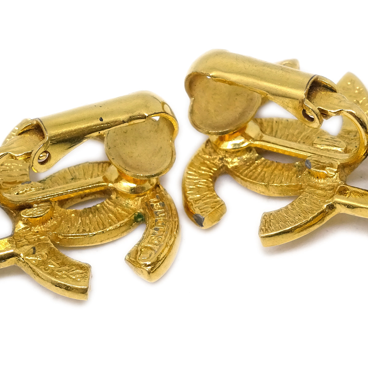 Chanel Dangle Plate Earrings Clip-On Gold 2344