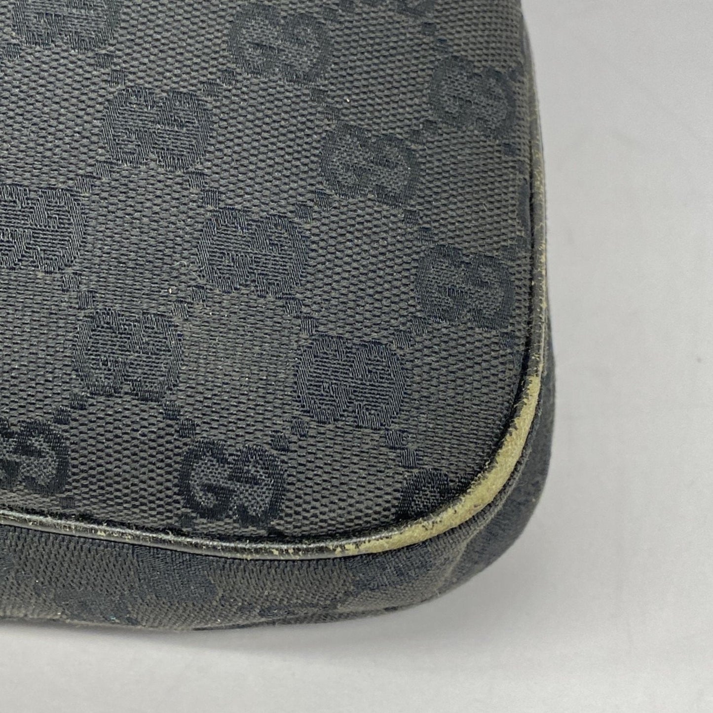 Gucci  Canvas Shoulder Bag