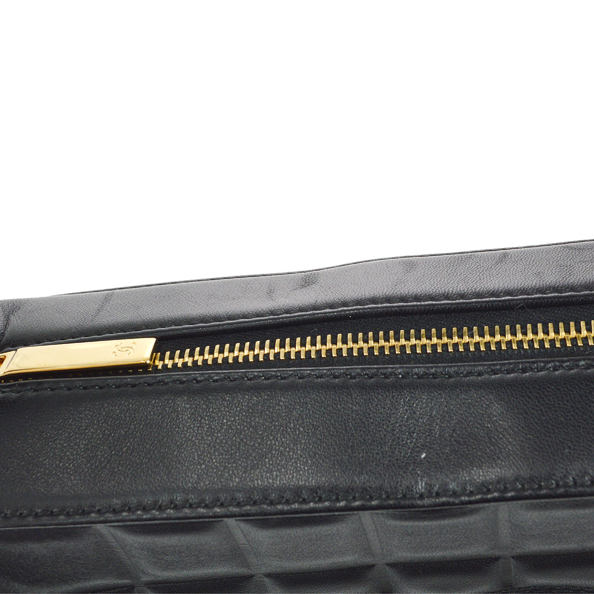 Luxury Chanel 2001-2003 Choco Bar Shoulder Bag Black Lambskin