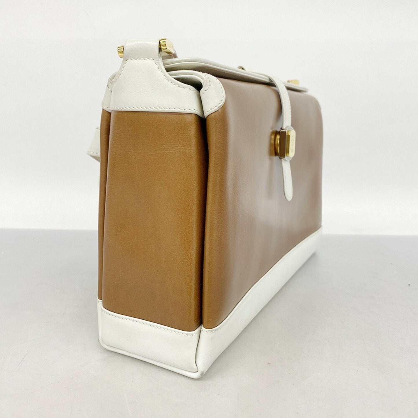 Gucci  Leather Shoulder Bag ()