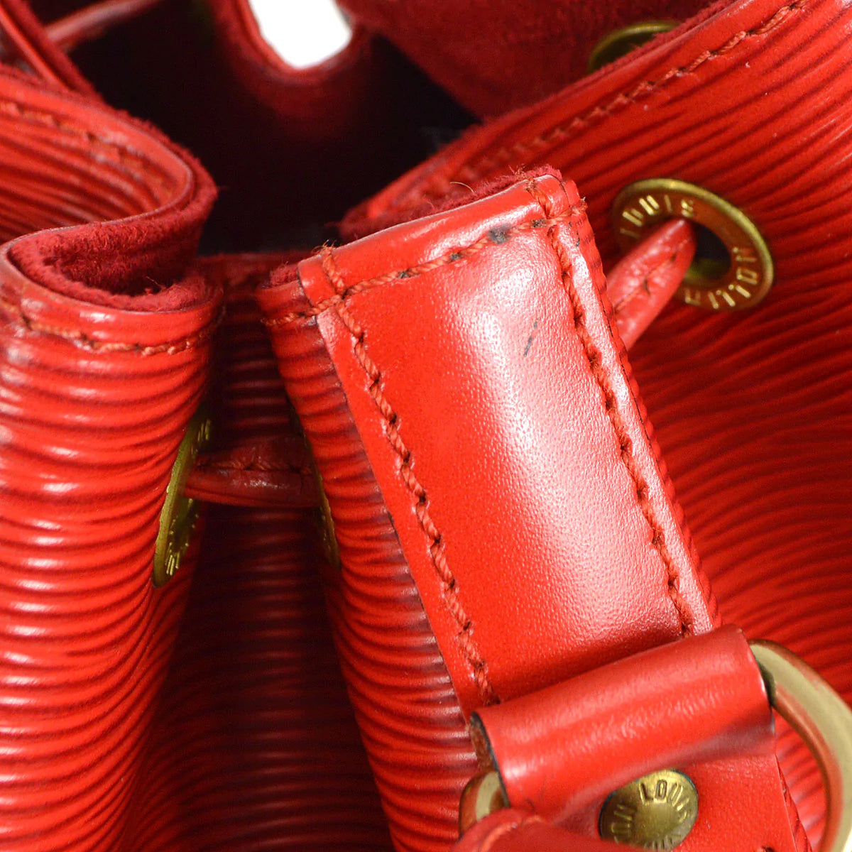 Louis Vuitton 1996 Red Epi Noe M44007