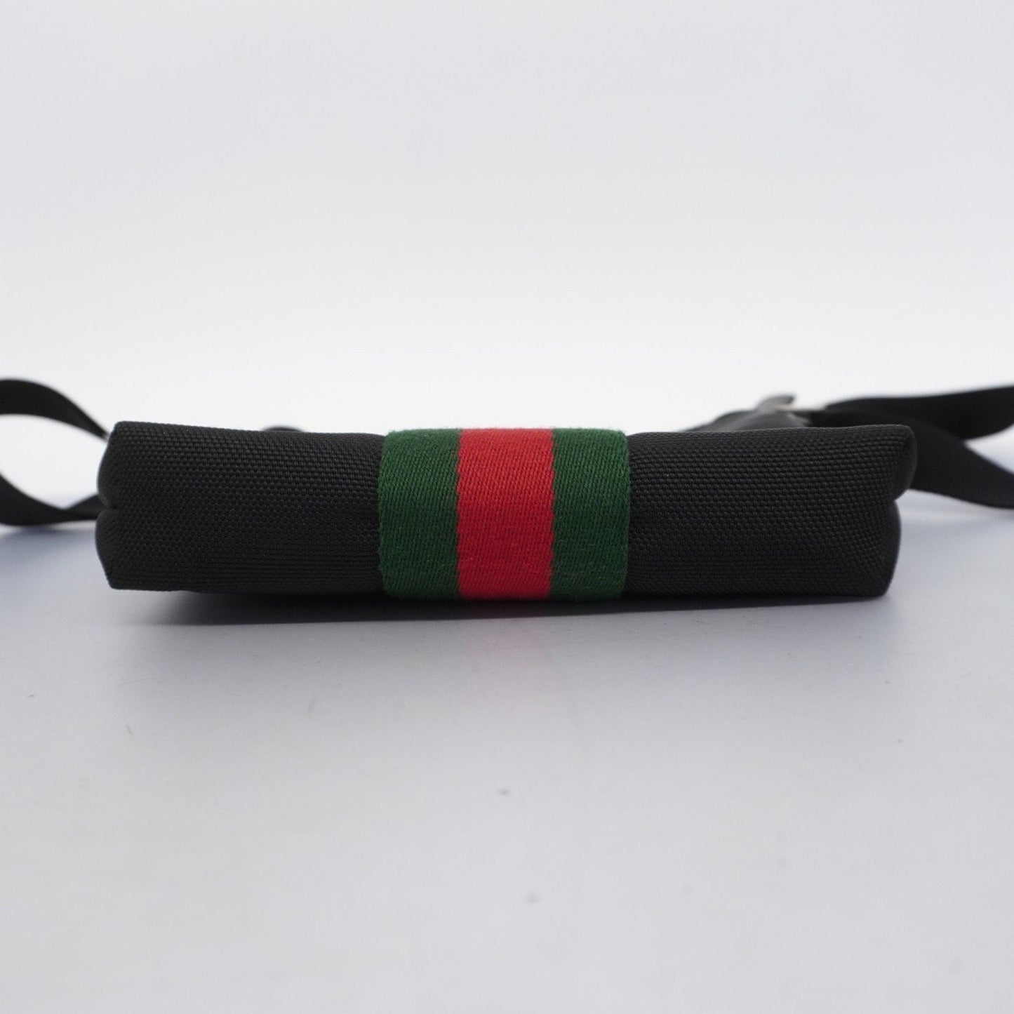 Gucci Sherry  Canvas Shoulder Bag ()