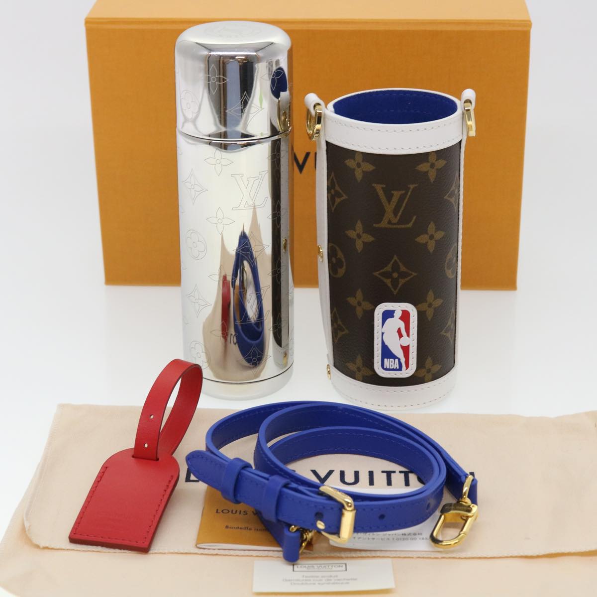 LOUIS VUITTON Monogram NBA FLASK HOLDER Water Bottle Blue Red GI0565 40703A